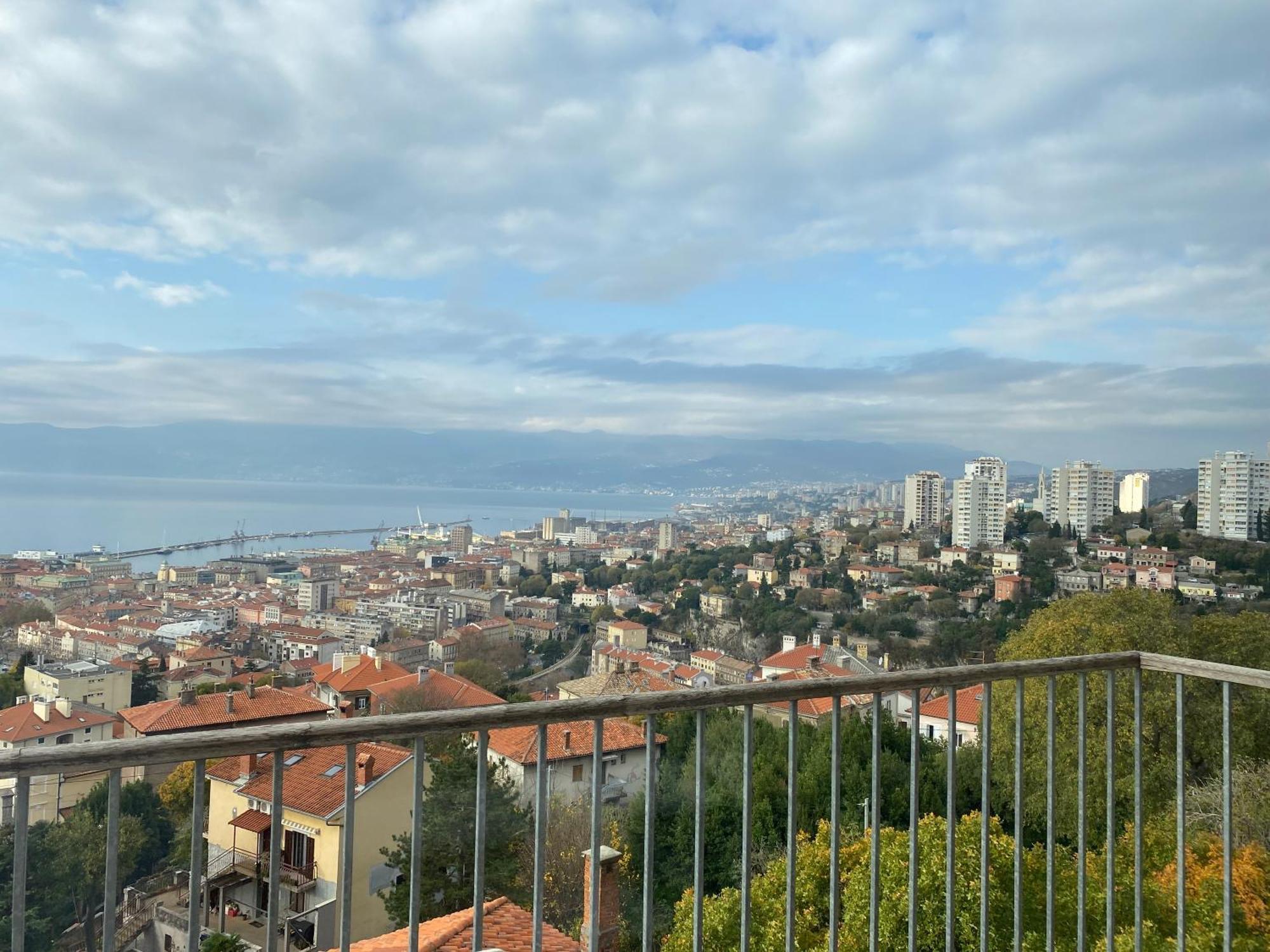 Nona'S View With Balcony Apartment Rijeka Bagian luar foto